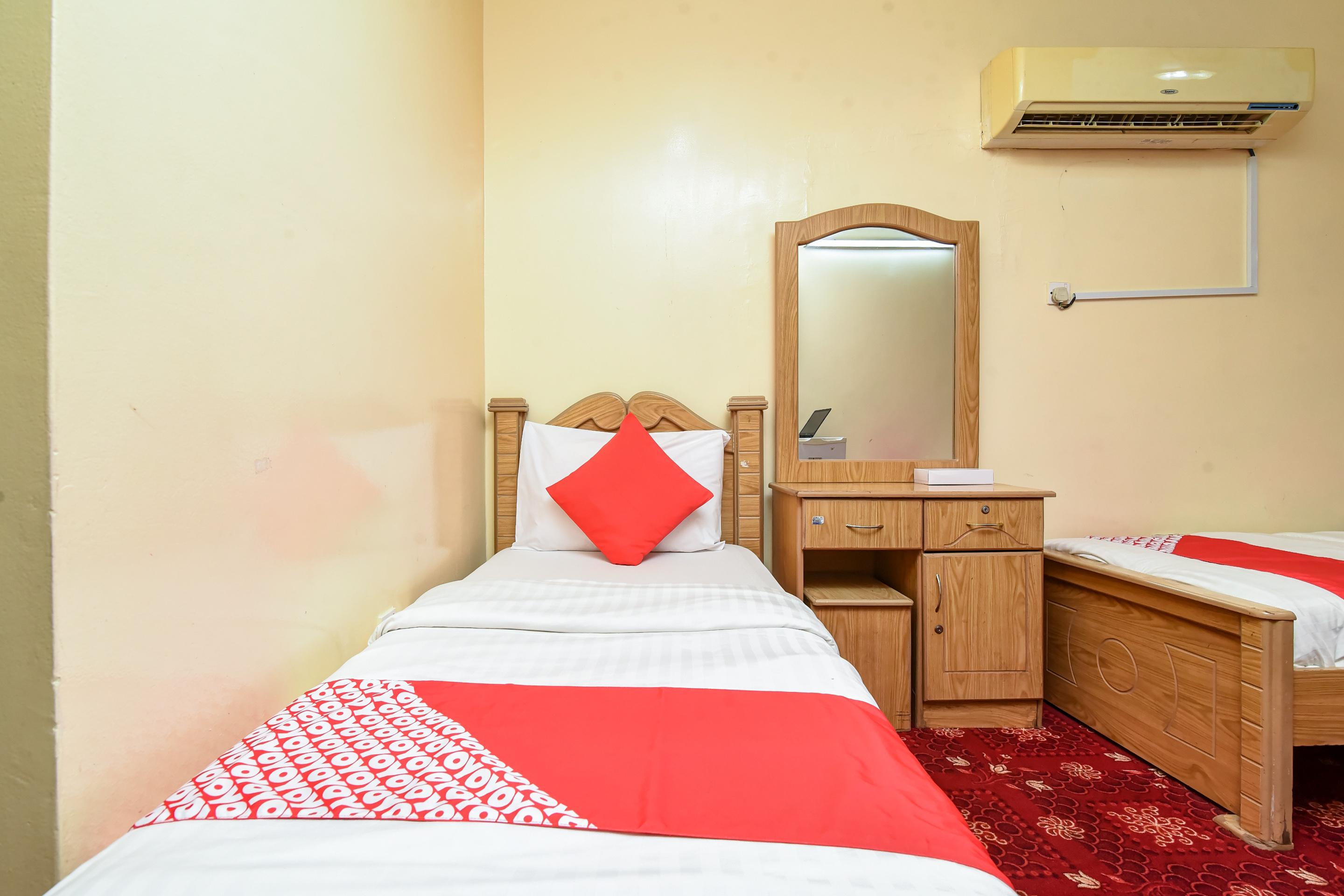 Oyo 157 Al Khaima Hotel Дубай Екстер'єр фото