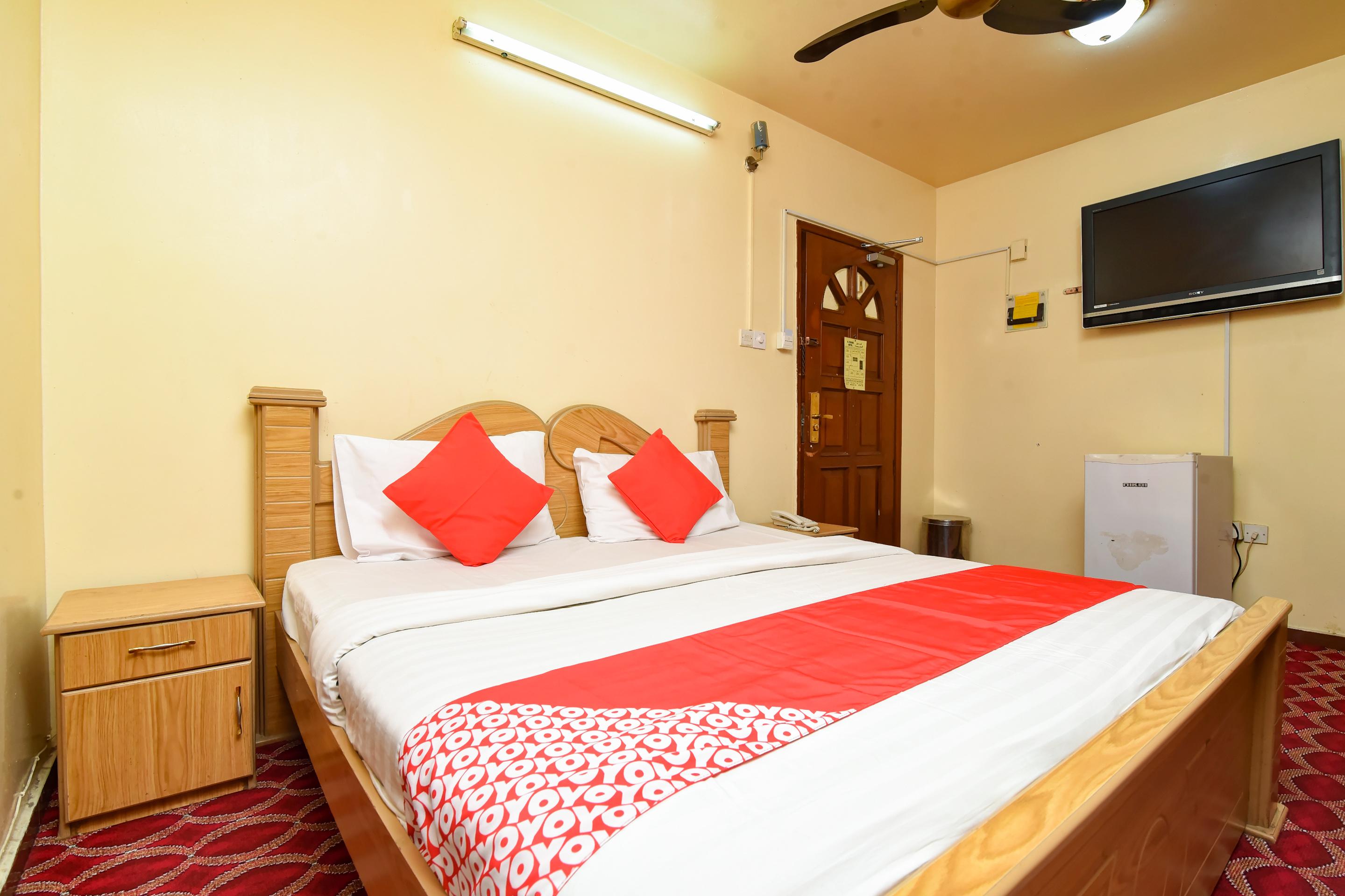 Oyo 157 Al Khaima Hotel Дубай Екстер'єр фото