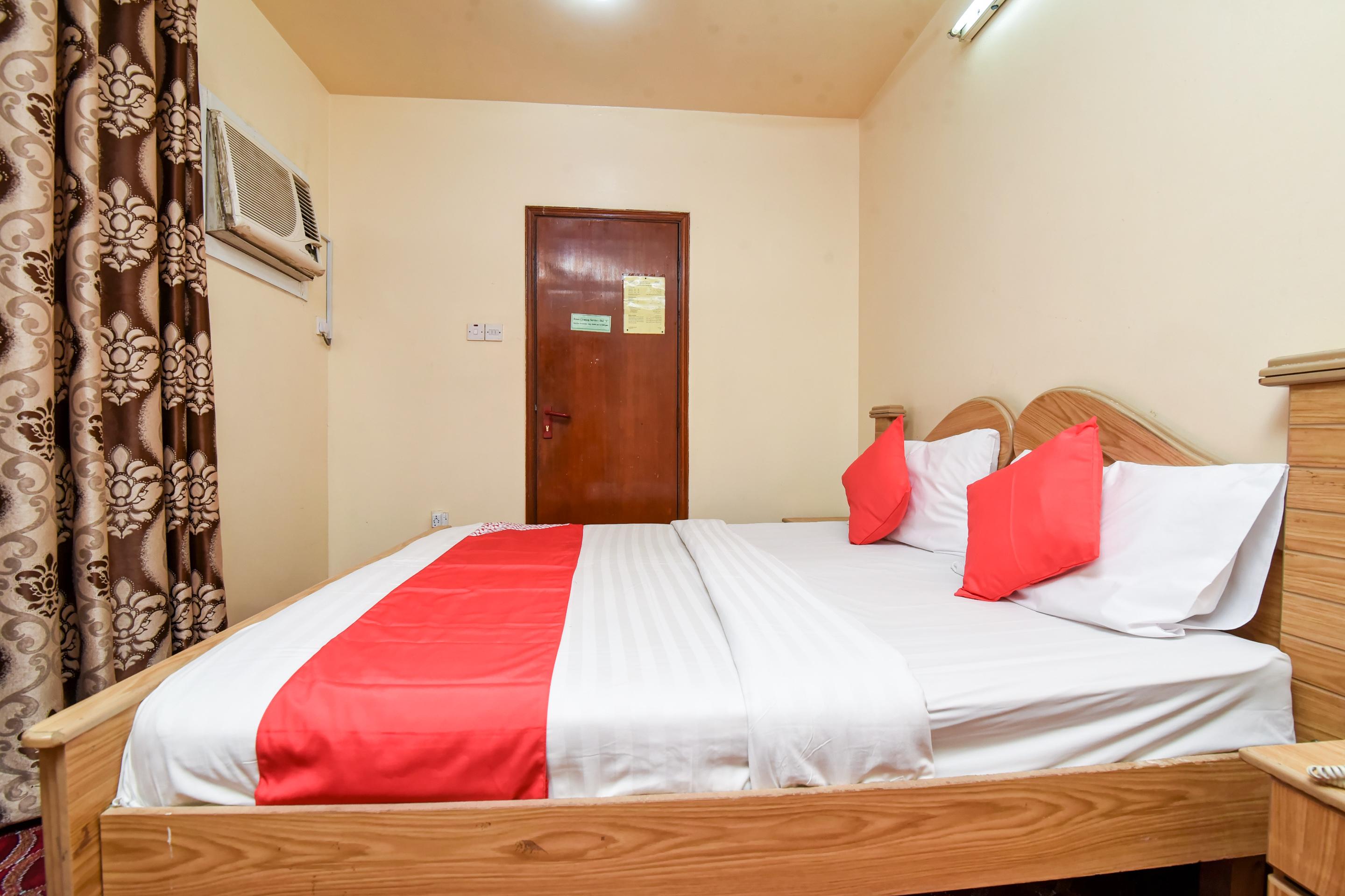 Oyo 157 Al Khaima Hotel Дубай Екстер'єр фото