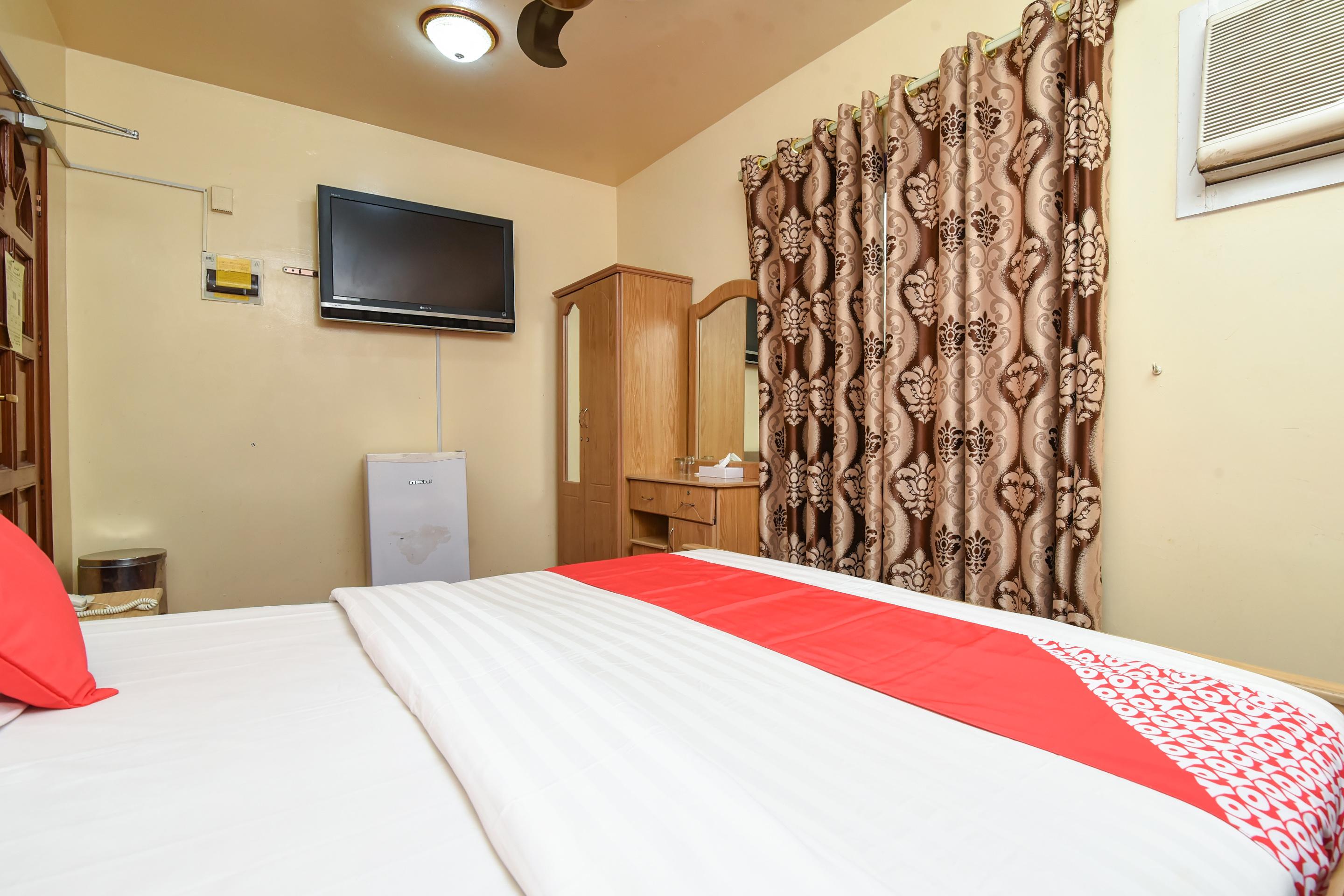Oyo 157 Al Khaima Hotel Дубай Екстер'єр фото