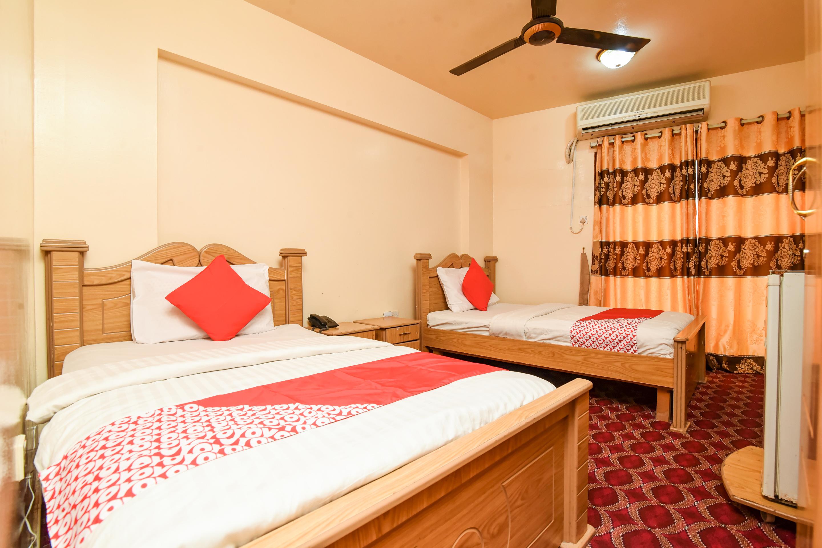 Oyo 157 Al Khaima Hotel Дубай Екстер'єр фото